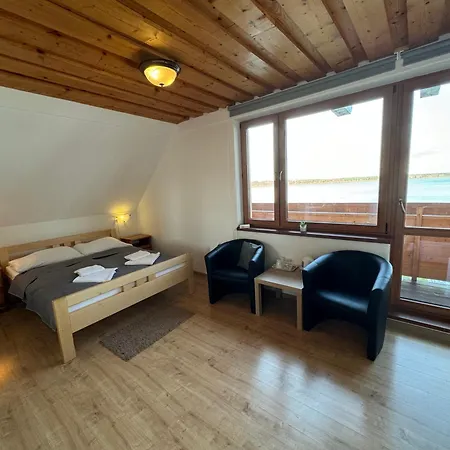 Casa de hóspedes Slanicky Dvor 3*