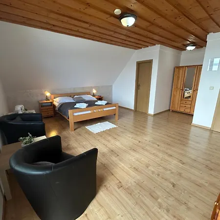 Pensjonat Slanicky Dvor 3*