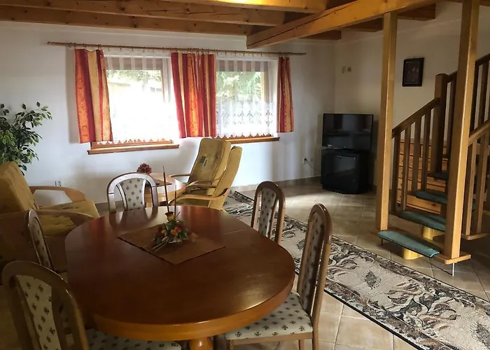 Slanicky Dvor 3* Námesztó
